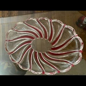 Glass swirl pattern dish